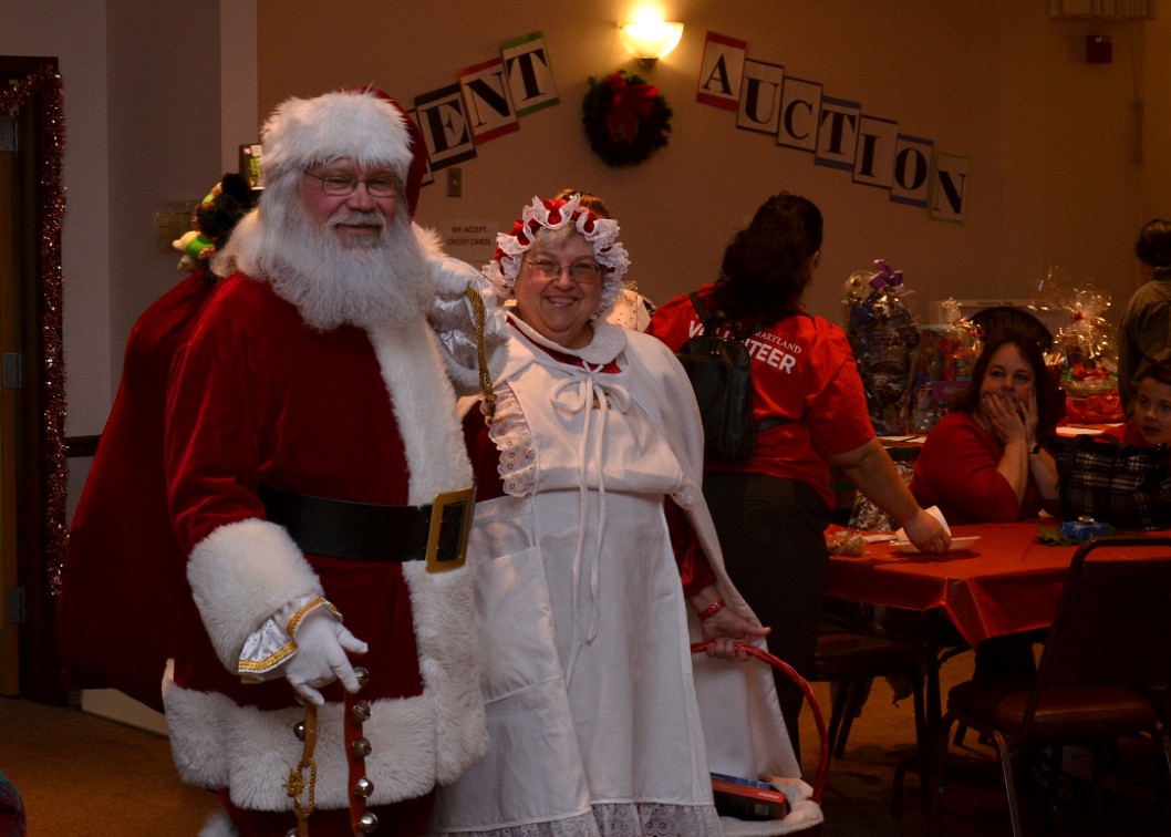 Mr. and Mrs. Claus Enter the Hall Mr. and Mrs. Claus Enter the Hall
